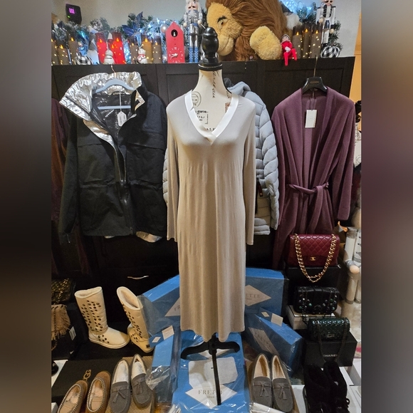 Frette Cascade Luxury Loungewear 2025 NWT  Grey / White Nightgown Silk & Cotton - Picture 5 of 16